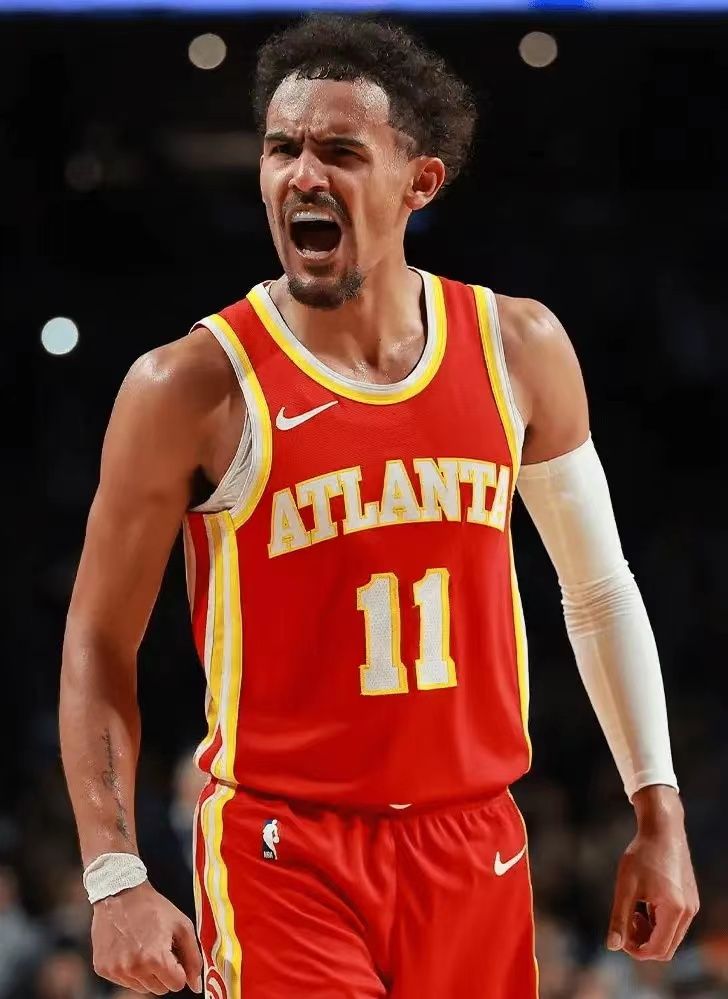 包含穆古鲁扎重返赛场，出色发挥首场状态出色，老鹰观众沸腾！引发球迷热议的词条