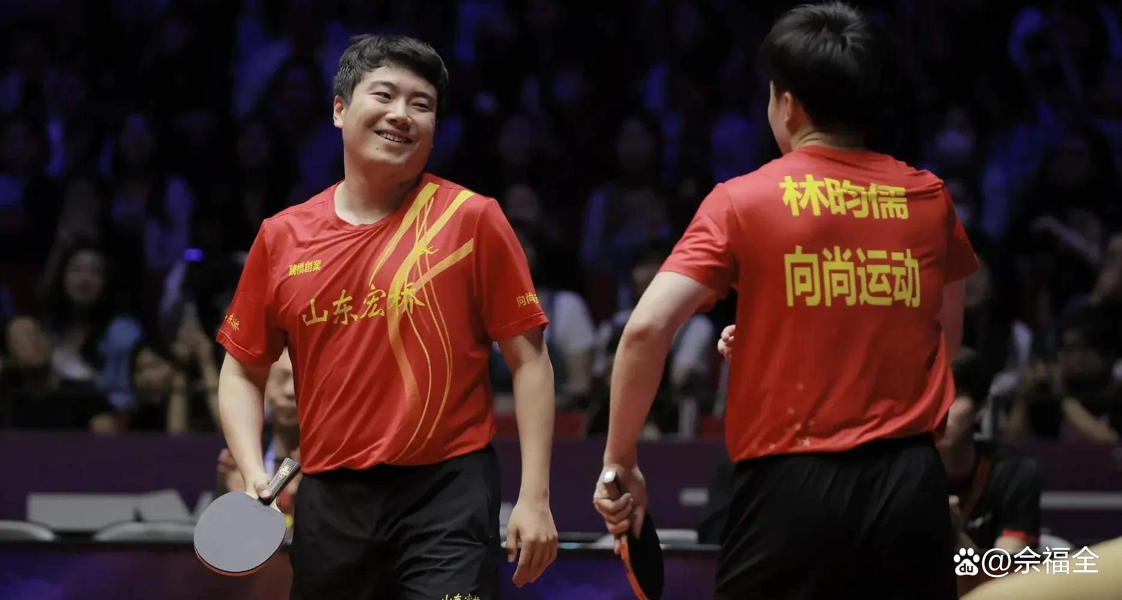 乒乓球淘汰赛上演强强对话，徽州霹雳队淘汰对手江汉天虎队，战术调整见效；团队防守值得称道的简单介绍