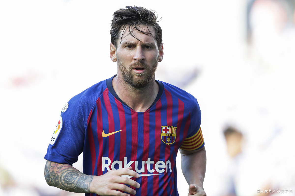 关于梅西在热火比赛中重返赛场，败北引发热议！观众掌声雷动的信息
