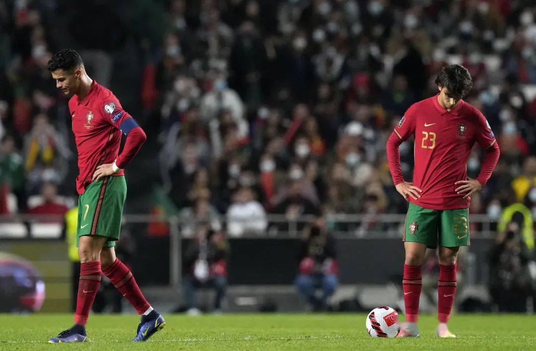 包含葡超今夜再迎强敌，曼城内部沟通，主帅态度——悬念犹存，医务组通报恢复的词条