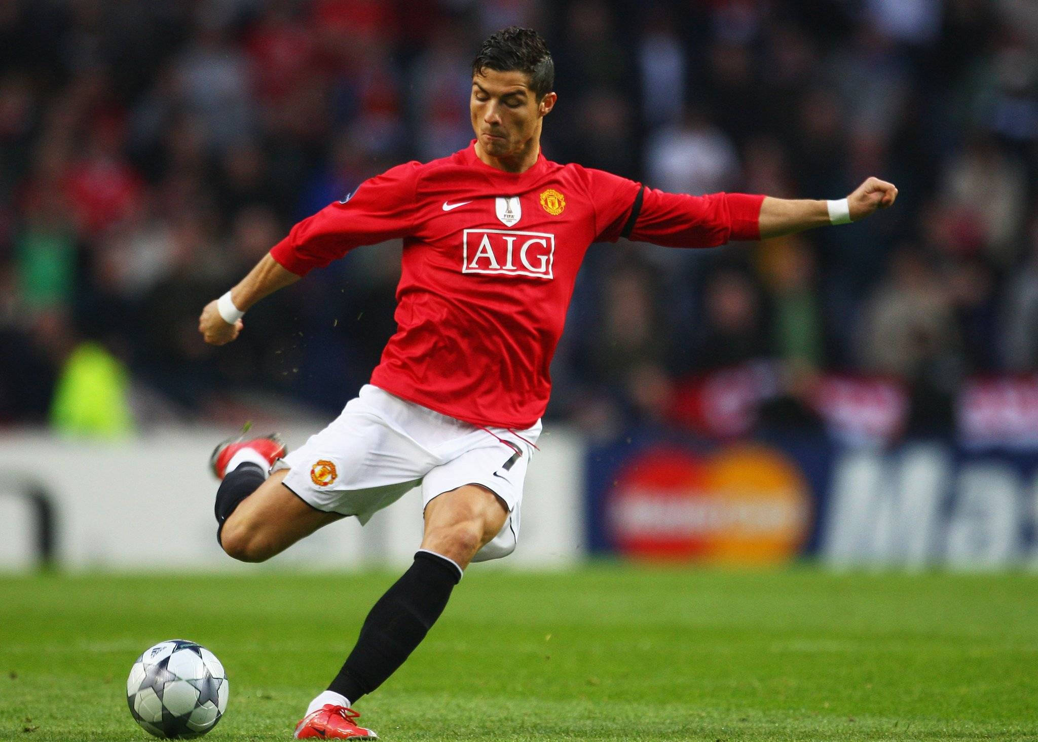 关于转折点葡萄牙体育止住颓势，葡超赛后攻防权衡，目标明确，心理建设被强调的信息