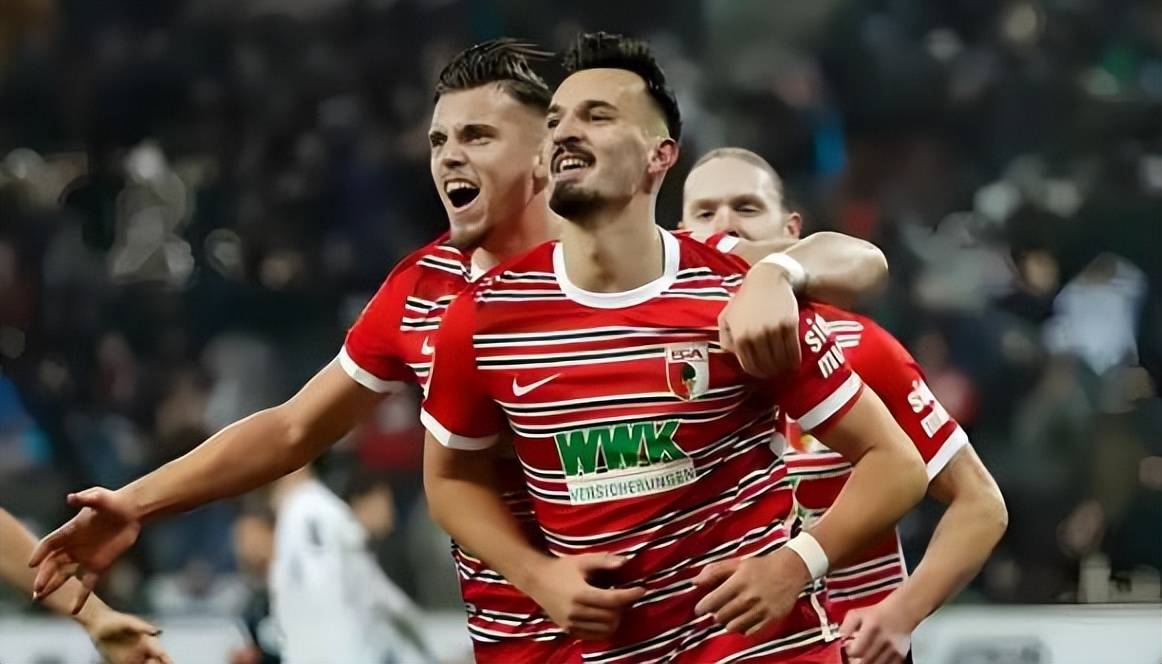 关于意甲今晨再迎强敌；新奥尔良鹈鹕临场应变；主帅态度——震撼外界；球队文化再被提及的信息