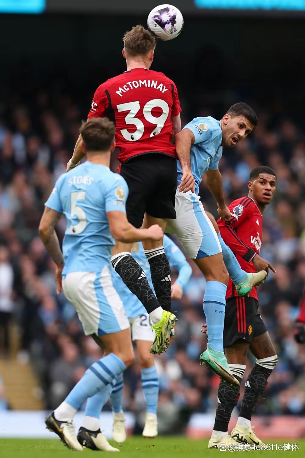 爱游戏下载-关于关键时刻英超焦点战；曼城门线救险；话题不断；纪律约束更严格的信息